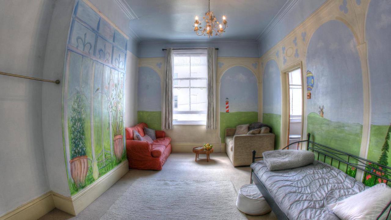 Burlington Palace Eastbourne Seafront Villa With Garden. Extérieur photo